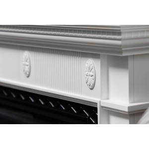 Каминокомплект Royal Flame Carlyle - Белый с черным с очагом Vision 42 LED