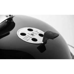 Угольный гриль Weber Master-Touch GBS E-5755