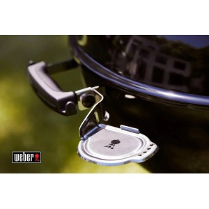 Угольный гриль Weber Master-Touch GBS E-5755