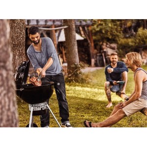 Угольный гриль Weber Master-Touch GBS E-5755