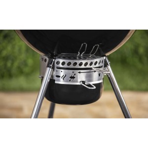 Угольный гриль Weber Master-Touch GBS Premium E-5770