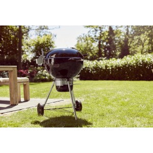 Угольный гриль Weber Master-Touch GBS Premium E-5770