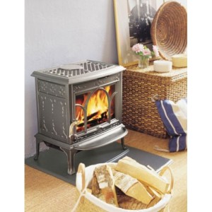 Печь-камин Jotul F 100 BP