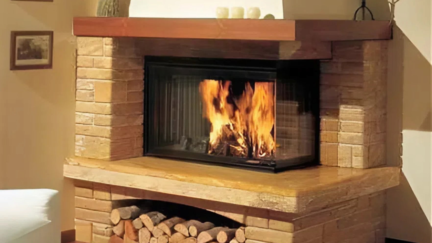 Каминная топка Edilkamin Titano Plus N SX в интерьере Каминная топка Edilkamin Titano Plus N SX в интерьере