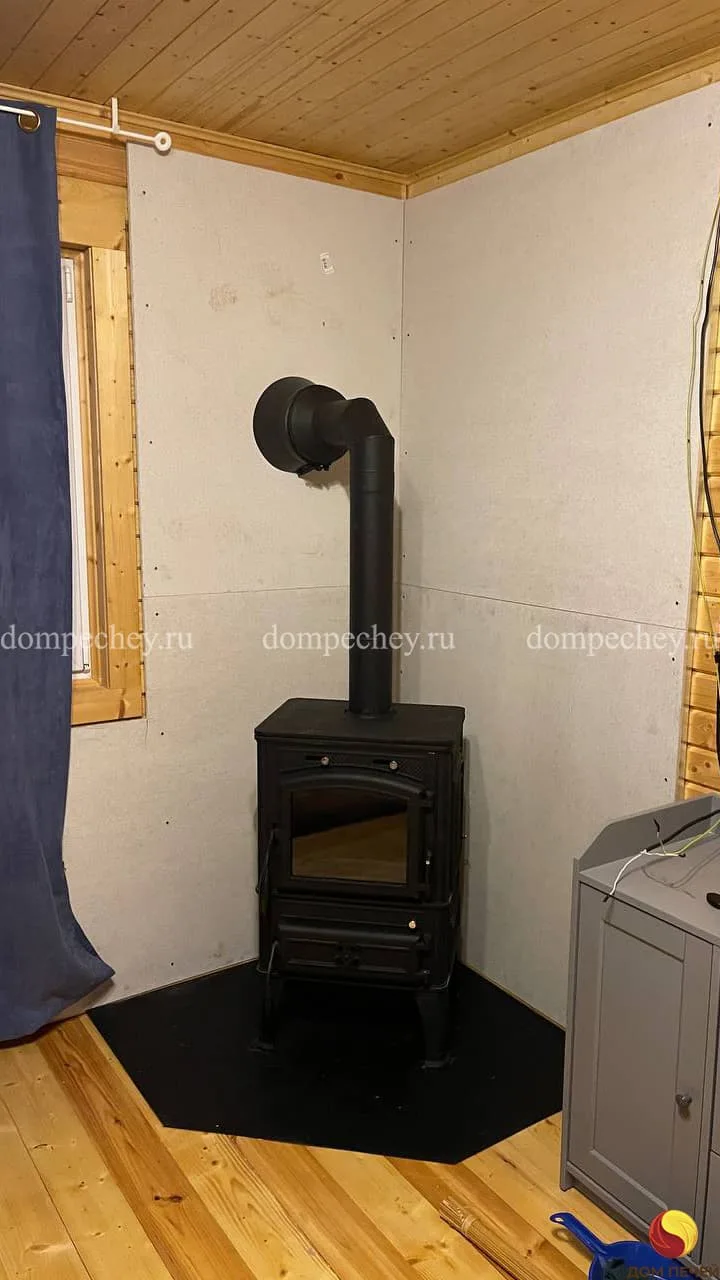 Печь Guca Lava в интерьере (фото 2)